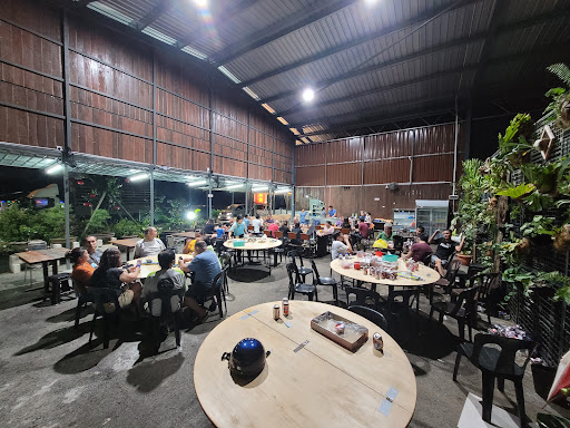 新村瓮窑鸡 Xing Cun Restaurant 新村瓮窑鸡 Xing Cun Restaurant
