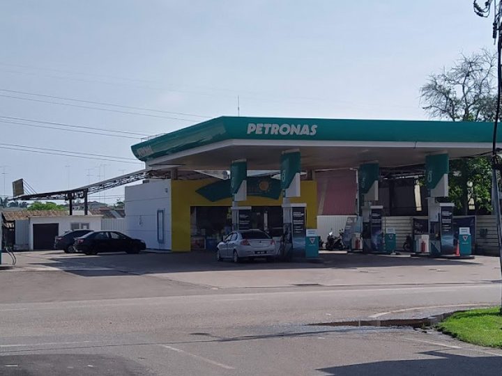 Petron Pekan Yong Peng 1 petron pekan yong peng